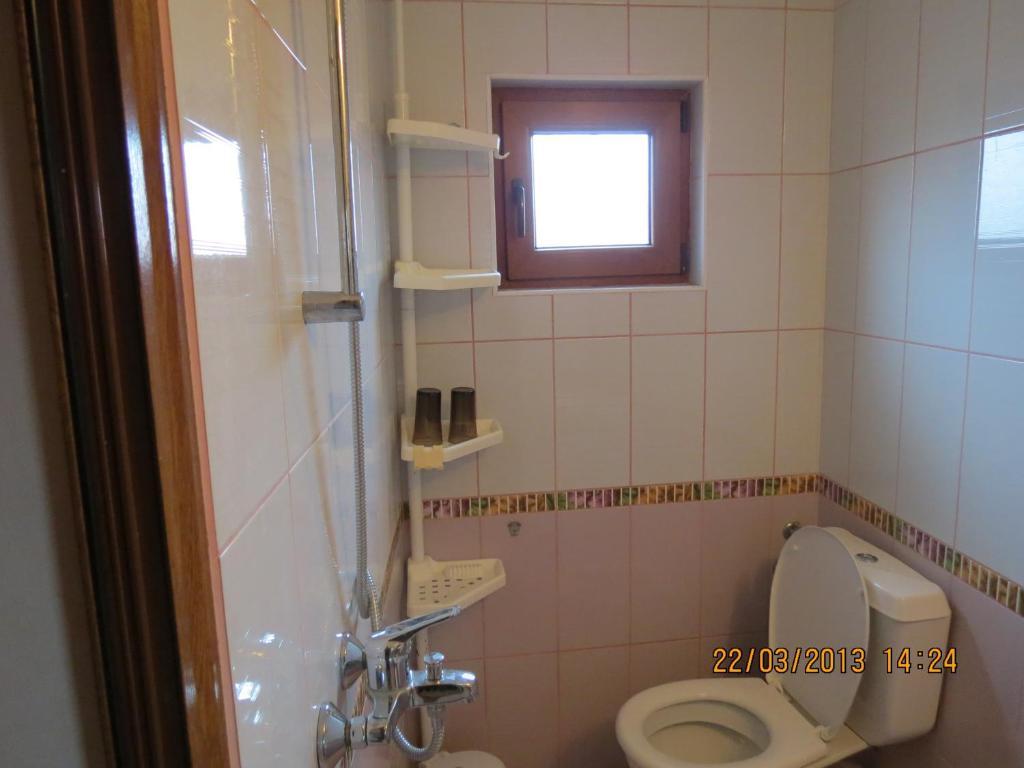 נסבר Family Hotel Lebed חדר תמונה